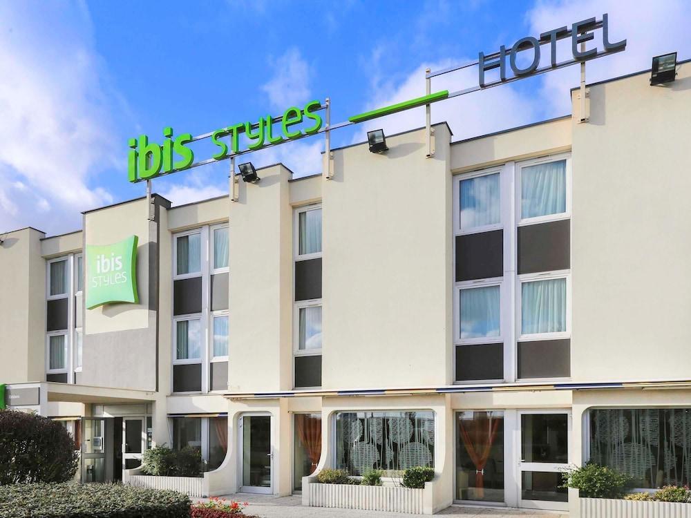 Hotel Ibis Styles Orleans La Chapelle-Saint-Mesmin Exteriér fotografie