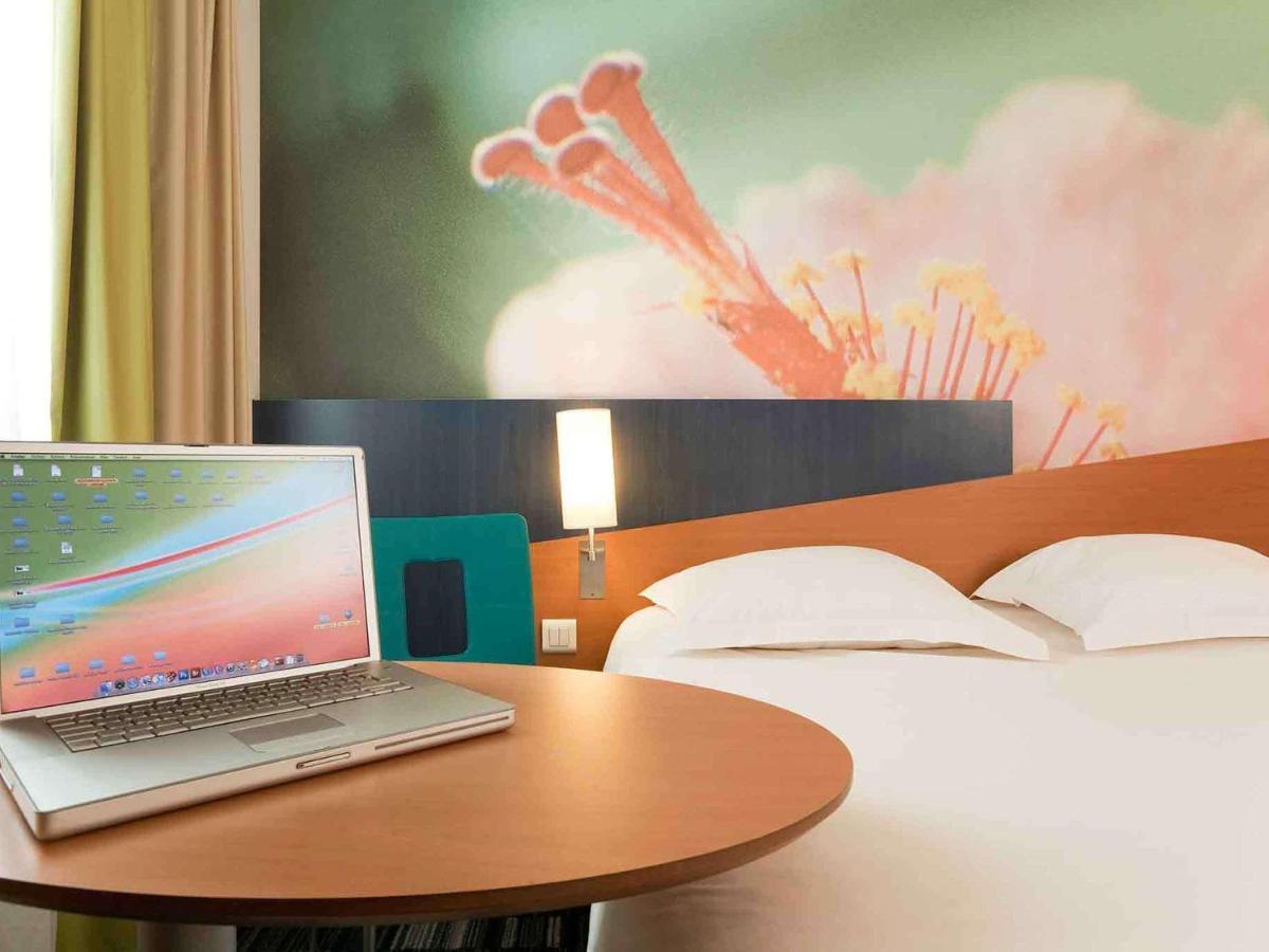 Hotel Ibis Styles Orleans La Chapelle-Saint-Mesmin Exteriér fotografie